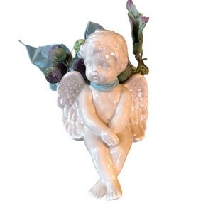 Vintage Porcelain Angel Cherub Figurine Flesh Ceramic 8” Velvet Grapes Signed